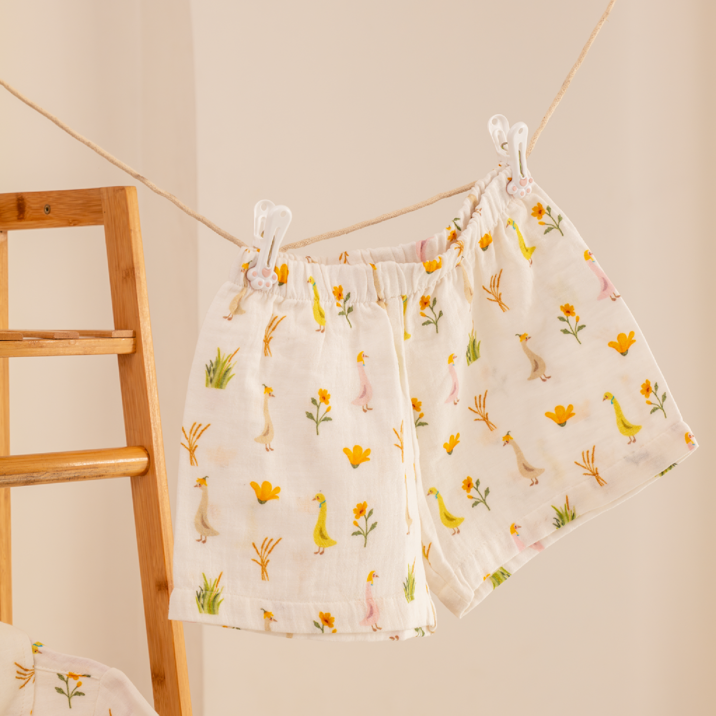 Goose Garden shirt & shorts set